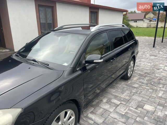 Черный Тойота Авенсис, объемом двигателя 2 л и пробегом 300 тыс. км за 6999 $, фото 6 на Automoto.ua