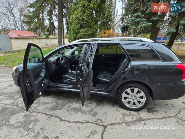 Черный Тойота Авенсис, объемом двигателя 2 л и пробегом 221 тыс. км за 7000 $, фото 12 на Automoto.ua