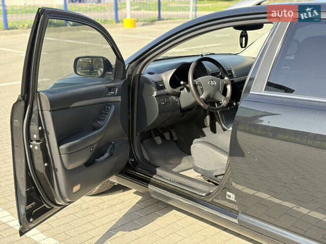Чорний Тойота Авенсіс, об'ємом двигуна 2 л та пробігом 296 тис. км за 6200 $, фото 23 на Automoto.ua