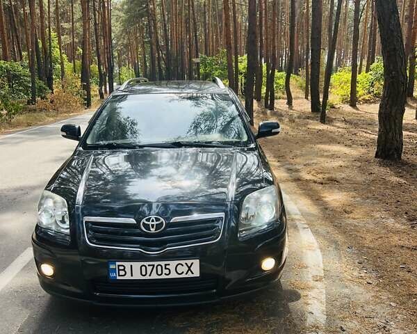 Черный Тойота Авенсис, объемом двигателя 2.2 л и пробегом 376 тыс. км за 6800 $, фото 4 на Automoto.ua