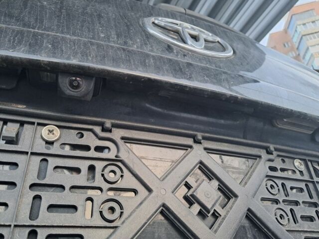 Черный Тойота Авенсис, объемом двигателя 0 л и пробегом 364 тыс. км за 600 $, фото 4 на Automoto.ua