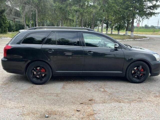 Черный Тойота Авенсис, объемом двигателя 2 л и пробегом 310 тыс. км за 5400 $, фото 5 на Automoto.ua