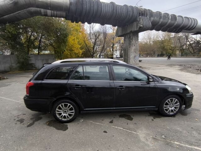 Черный Тойота Авенсис, объемом двигателя 2 л и пробегом 446 тыс. км за 2450 $, фото 4 на Automoto.ua