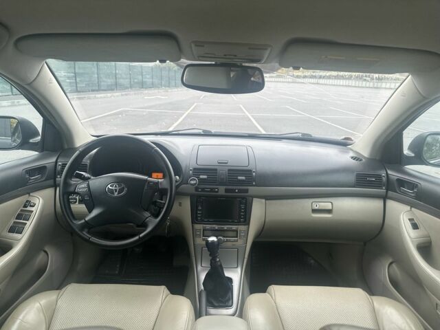 Чорний Тойота Авенсіс, об'ємом двигуна 2 л та пробігом 265 тис. км за 7350 $, фото 19 на Automoto.ua