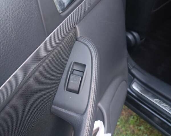 Чорний Тойота Авенсіс, об'ємом двигуна 1.8 л та пробігом 233 тис. км за 8200 $, фото 21 на Automoto.ua