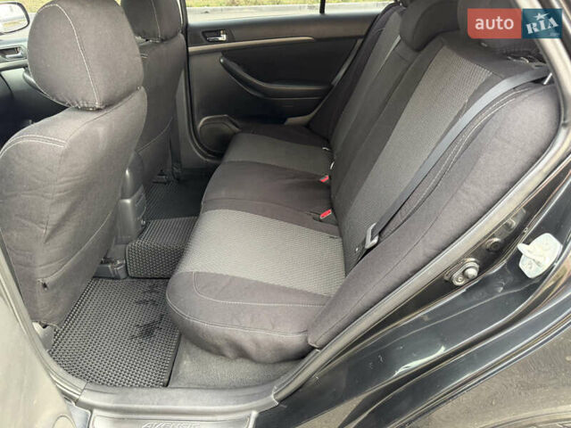 Черный Тойота Авенсис, объемом двигателя 1.8 л и пробегом 243 тыс. км за 7999 $, фото 41 на Automoto.ua