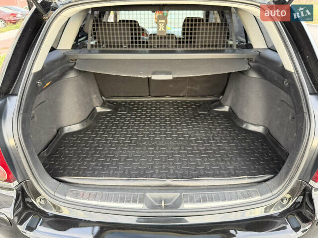 Черный Тойота Авенсис, объемом двигателя 1.8 л и пробегом 243 тыс. км за 7999 $, фото 59 на Automoto.ua