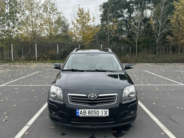 Чорний Тойота Авенсіс, об'ємом двигуна 2 л та пробігом 265 тис. км за 7350 $, фото 2 на Automoto.ua