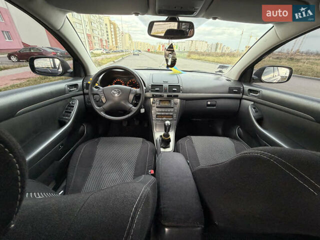 Черный Тойота Авенсис, объемом двигателя 1.8 л и пробегом 243 тыс. км за 7999 $, фото 39 на Automoto.ua