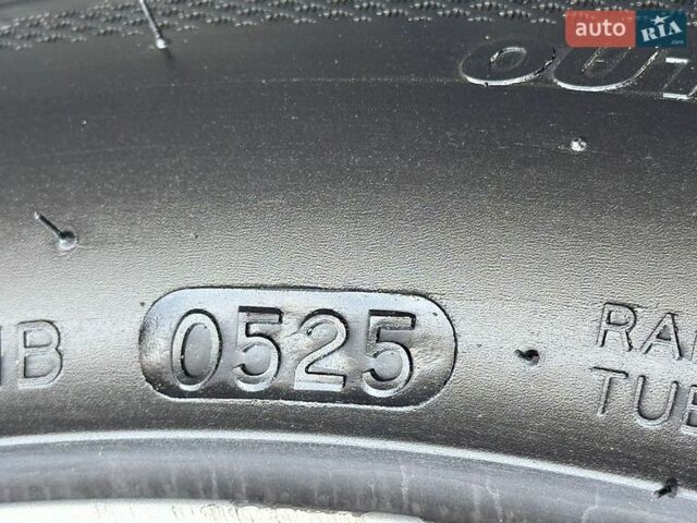 Чорний Тойота Авенсіс, об'ємом двигуна 2 л та пробігом 282 тис. км за 8300 $, фото 27 на Automoto.ua