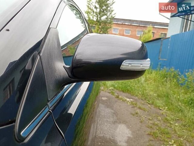 Чорний Тойота Авенсіс, об'ємом двигуна 2 л та пробігом 279 тис. км за 6500 $, фото 7 на Automoto.ua