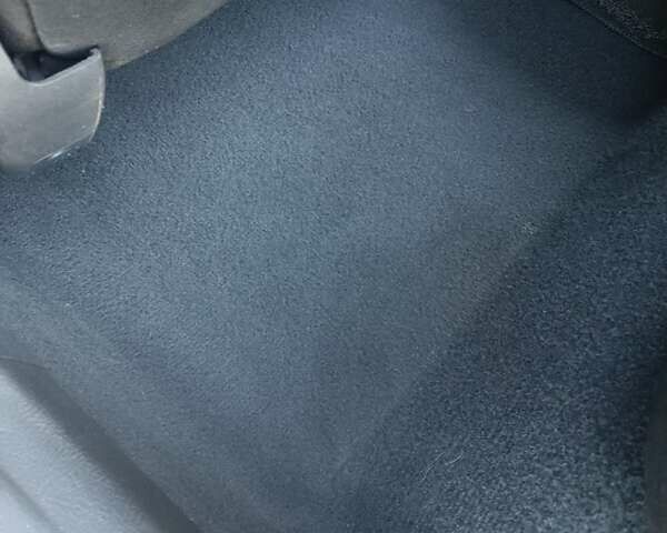 Чорний Тойота Авенсіс, об'ємом двигуна 1.8 л та пробігом 233 тис. км за 8200 $, фото 48 на Automoto.ua