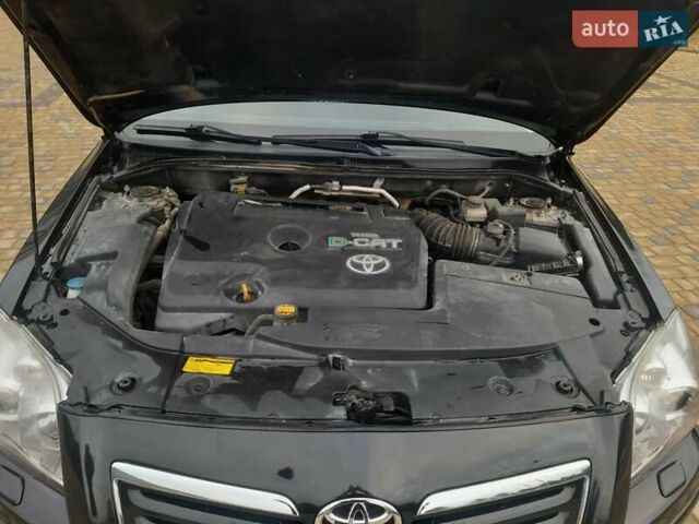 Черный Тойота Авенсис, объемом двигателя 2.2 л и пробегом 225 тыс. км за 7400 $, фото 13 на Automoto.ua
