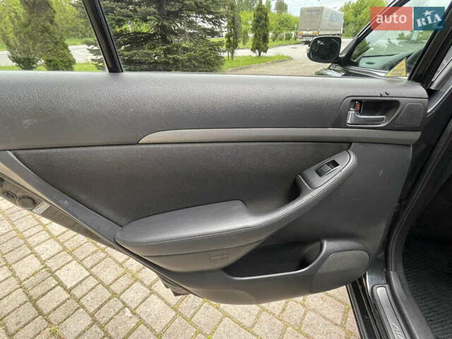 Чорний Тойота Авенсіс, об'ємом двигуна 2 л та пробігом 250 тис. км за 5480 $, фото 25 на Automoto.ua