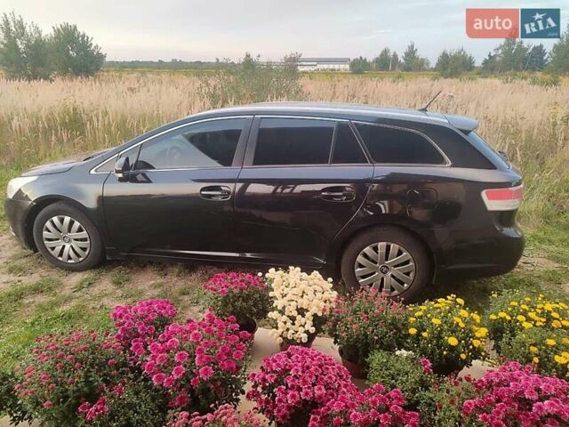 Чорний Тойота Авенсіс, об'ємом двигуна 2 л та пробігом 353 тис. км за 7600 $, фото 6 на Automoto.ua