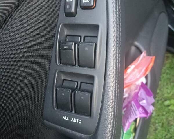 Чорний Тойота Авенсіс, об'ємом двигуна 1.8 л та пробігом 233 тис. км за 8200 $, фото 17 на Automoto.ua