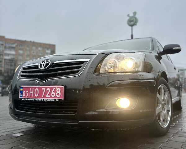 Чорний Тойота Авенсіс, об'ємом двигуна 1.8 л та пробігом 155 тис. км за 7350 $, фото 1 на Automoto.ua