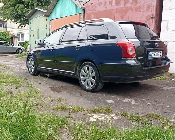 Чорний Тойота Авенсіс, об'ємом двигуна 2 л та пробігом 279 тис. км за 6500 $, фото 5 на Automoto.ua