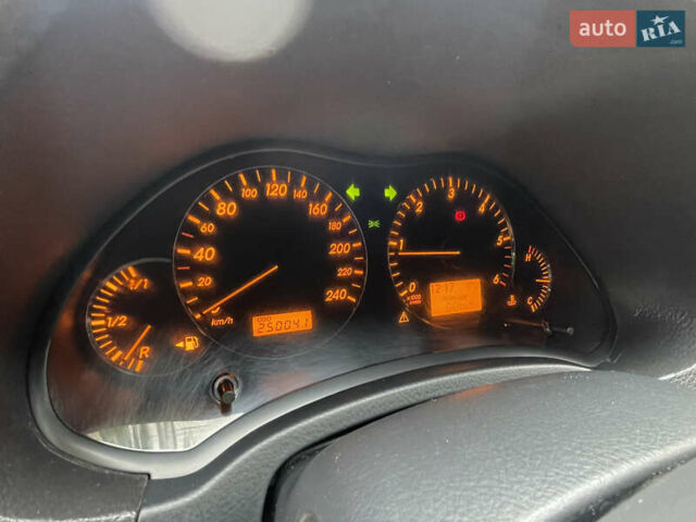 Чорний Тойота Авенсіс, об'ємом двигуна 2 л та пробігом 250 тис. км за 5480 $, фото 34 на Automoto.ua