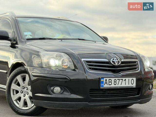 Черный Тойота Авенсис, объемом двигателя 1.8 л и пробегом 243 тыс. км за 7999 $, фото 7 на Automoto.ua
