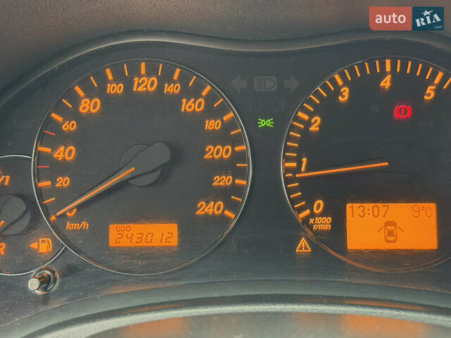 Черный Тойота Авенсис, объемом двигателя 1.8 л и пробегом 243 тыс. км за 7999 $, фото 38 на Automoto.ua