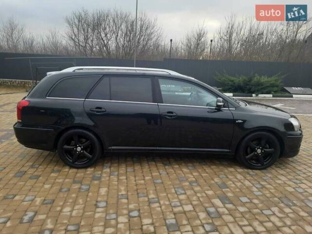 Черный Тойота Авенсис, объемом двигателя 2.2 л и пробегом 225 тыс. км за 7400 $, фото 1 на Automoto.ua