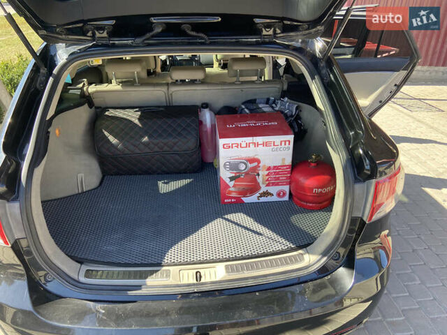 Черный Тойота Авенсис, объемом двигателя 2.2 л и пробегом 290 тыс. км за 7700 $, фото 6 на Automoto.ua