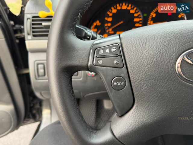 Черный Тойота Авенсис, объемом двигателя 1.8 л и пробегом 243 тыс. км за 7999 $, фото 35 на Automoto.ua