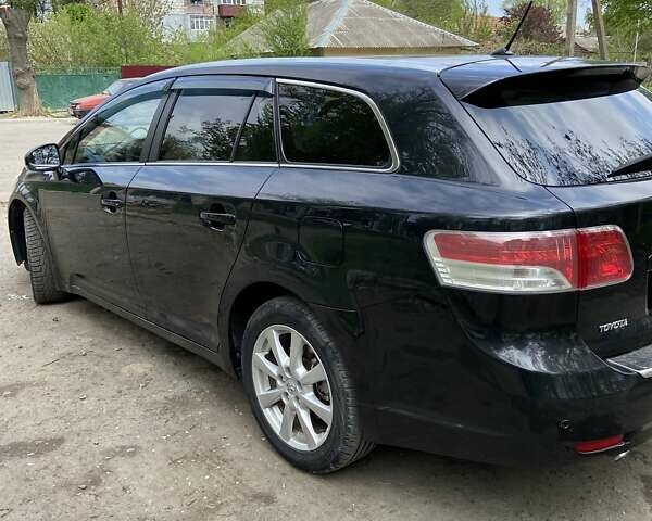 Чорний Тойота Авенсіс, об'ємом двигуна 2 л та пробігом 282 тис. км за 11300 $, фото 3 на Automoto.ua