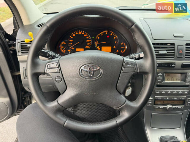 Черный Тойота Авенсис, объемом двигателя 1.8 л и пробегом 243 тыс. км за 7999 $, фото 39 на Automoto.ua