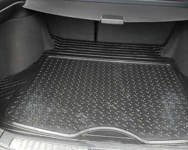 Чорний Тойота Авенсіс, об'ємом двигуна 2 л та пробігом 279 тис. км за 6500 $, фото 26 на Automoto.ua