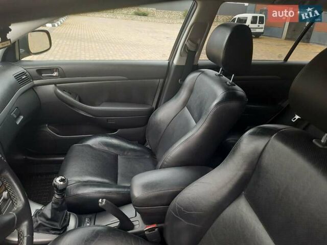 Черный Тойота Авенсис, объемом двигателя 2.2 л и пробегом 225 тыс. км за 7400 $, фото 10 на Automoto.ua