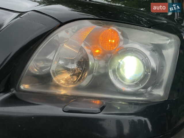 Чорний Тойота Авенсіс, об'ємом двигуна 2 л та пробігом 250 тис. км за 5480 $, фото 6 на Automoto.ua