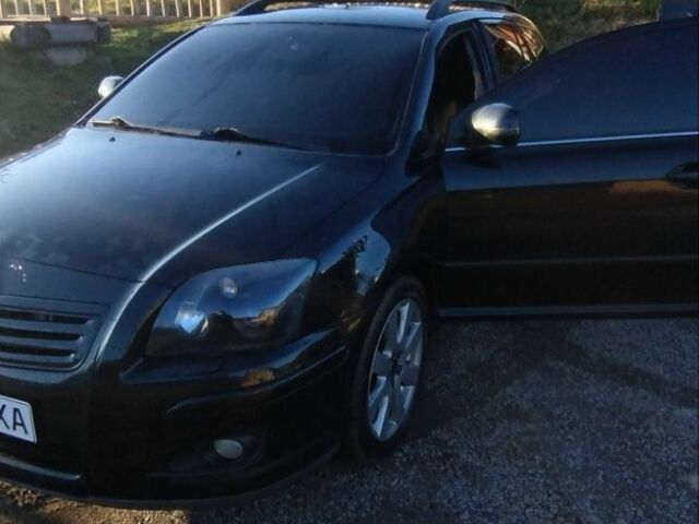 Черный Тойота Авенсис, объемом двигателя 2 л и пробегом 270 тыс. км за 8500 $, фото 2 на Automoto.ua