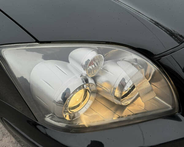 Черный Тойота Авенсис, объемом двигателя 1.79 л и пробегом 171 тыс. км за 7500 $, фото 14 на Automoto.ua