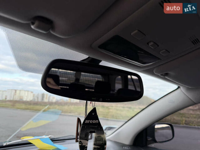 Черный Тойота Авенсис, объемом двигателя 1.8 л и пробегом 243 тыс. км за 7999 $, фото 43 на Automoto.ua