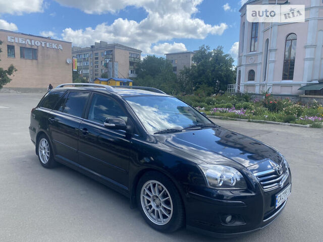 Чорний Тойота Авенсіс, об'ємом двигуна 2 л та пробігом 250 тис. км за 7400 $, фото 5 на Automoto.ua