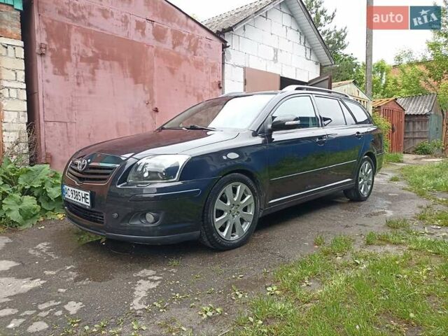 Чорний Тойота Авенсіс, об'ємом двигуна 2 л та пробігом 279 тис. км за 6500 $, фото 2 на Automoto.ua
