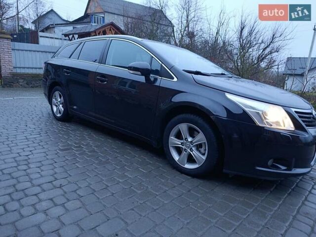 Черный Тойота Авенсис, объемом двигателя 2 л и пробегом 221 тыс. км за 7800 $, фото 14 на Automoto.ua