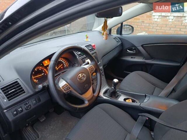 Черный Тойота Авенсис, объемом двигателя 2 л и пробегом 221 тыс. км за 7800 $, фото 37 на Automoto.ua