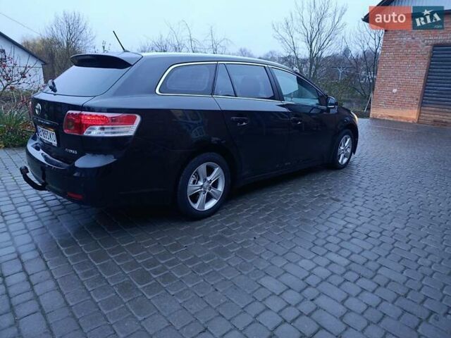 Черный Тойота Авенсис, объемом двигателя 2 л и пробегом 221 тыс. км за 7800 $, фото 17 на Automoto.ua