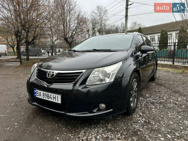 Черный Тойота Авенсис, объемом двигателя 2 л и пробегом 290 тыс. км за 7850 $, фото 1 на Automoto.ua