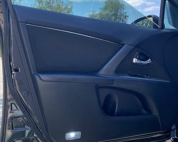 Черный Тойота Авенсис, объемом двигателя 2.2 л и пробегом 315 тыс. км за 8499 $, фото 9 на Automoto.ua