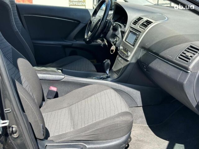 Черный Тойота Авенсис, объемом двигателя 2.2 л и пробегом 340 тыс. км за 8790 $, фото 10 на Automoto.ua