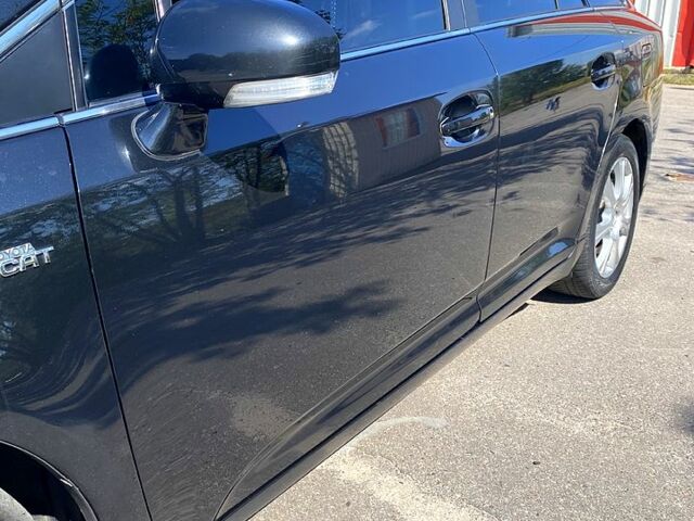 Черный Тойота Авенсис, объемом двигателя 2.2 л и пробегом 315 тыс. км за 8499 $, фото 2 на Automoto.ua