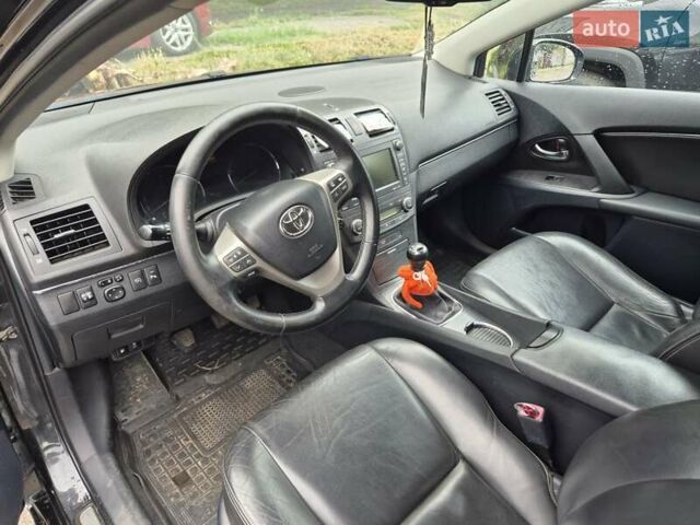 Черный Тойота Авенсис, объемом двигателя 2.23 л и пробегом 253 тыс. км за 9600 $, фото 20 на Automoto.ua