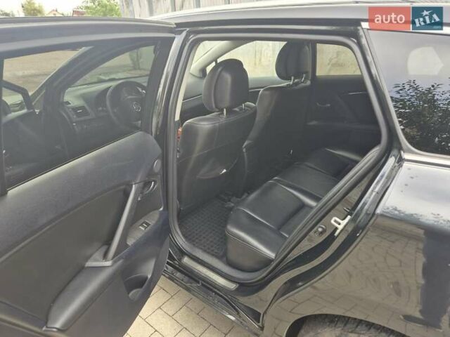 Черный Тойота Авенсис, объемом двигателя 2.23 л и пробегом 253 тыс. км за 9600 $, фото 3 на Automoto.ua