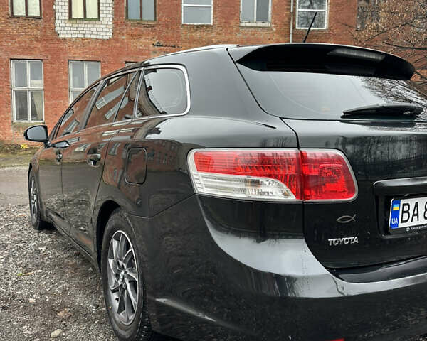 Черный Тойота Авенсис, объемом двигателя 2 л и пробегом 290 тыс. км за 7850 $, фото 11 на Automoto.ua