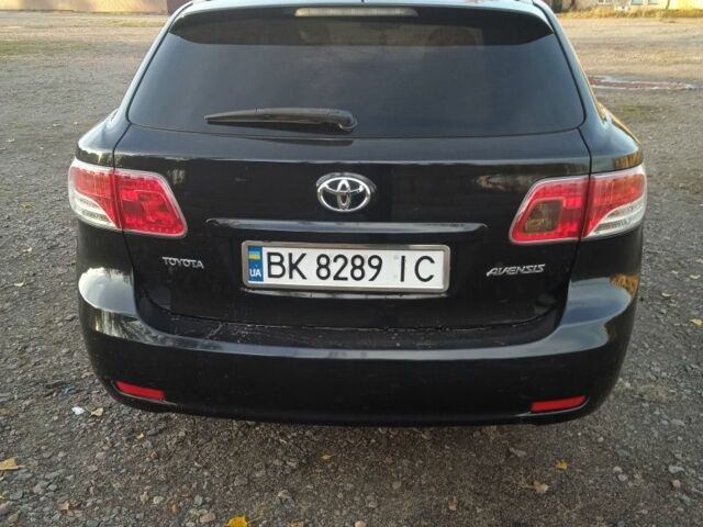 Чорний Тойота Авенсіс, об'ємом двигуна 2.2 л та пробігом 270 тис. км за 7450 $, фото 3 на Automoto.ua