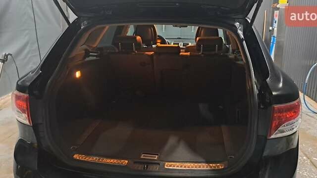 Черный Тойота Авенсис, объемом двигателя 2.2 л и пробегом 279 тыс. км за 8199 $, фото 12 на Automoto.ua